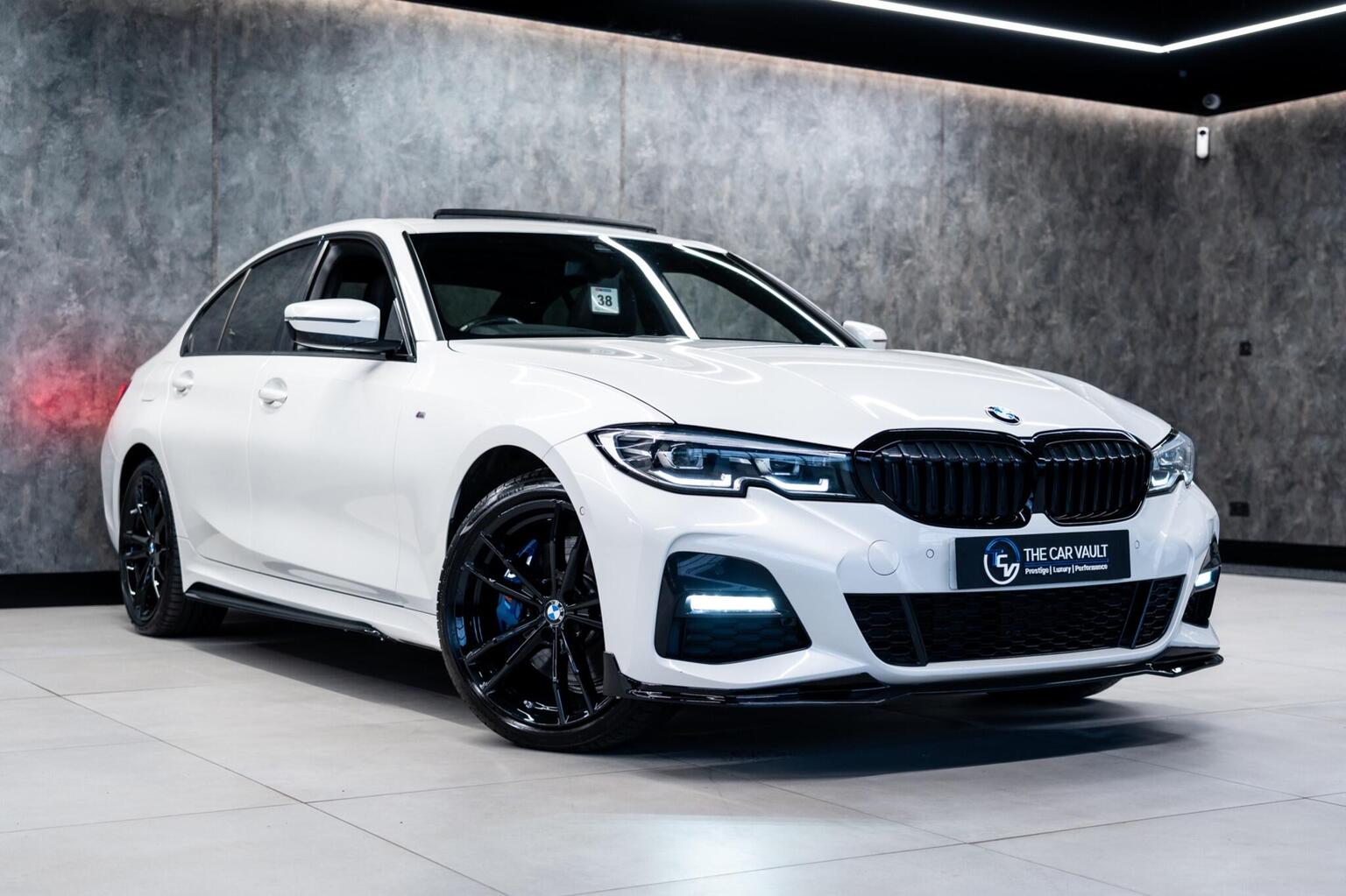 2021 BMW 3 SERIES 2.0 330e 12kWh M Sport Auto xDrive Euro 6 (s/s) 4dr