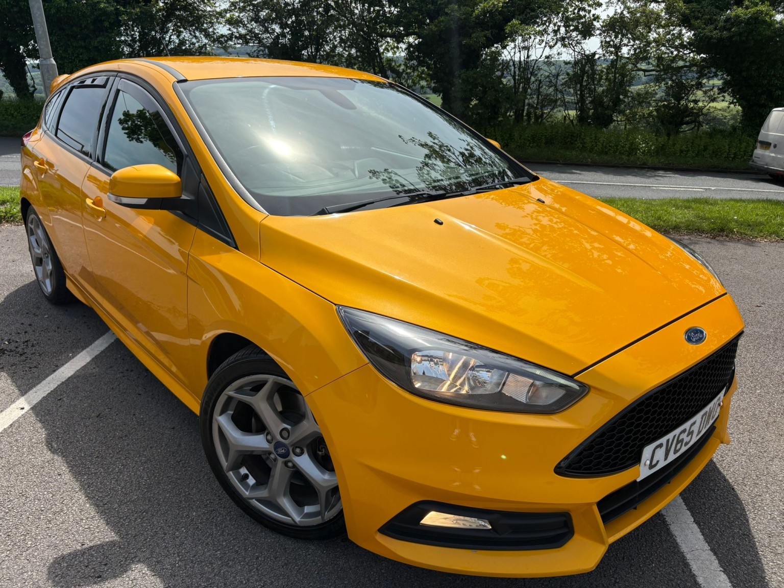 2016 Ford FOCUS 2.0 TDCi ST-2 for sale, exterior front view