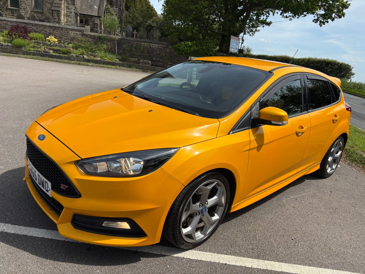 2016 Ford FOCUS 2.0 TDCi ST-2, exterior view 2