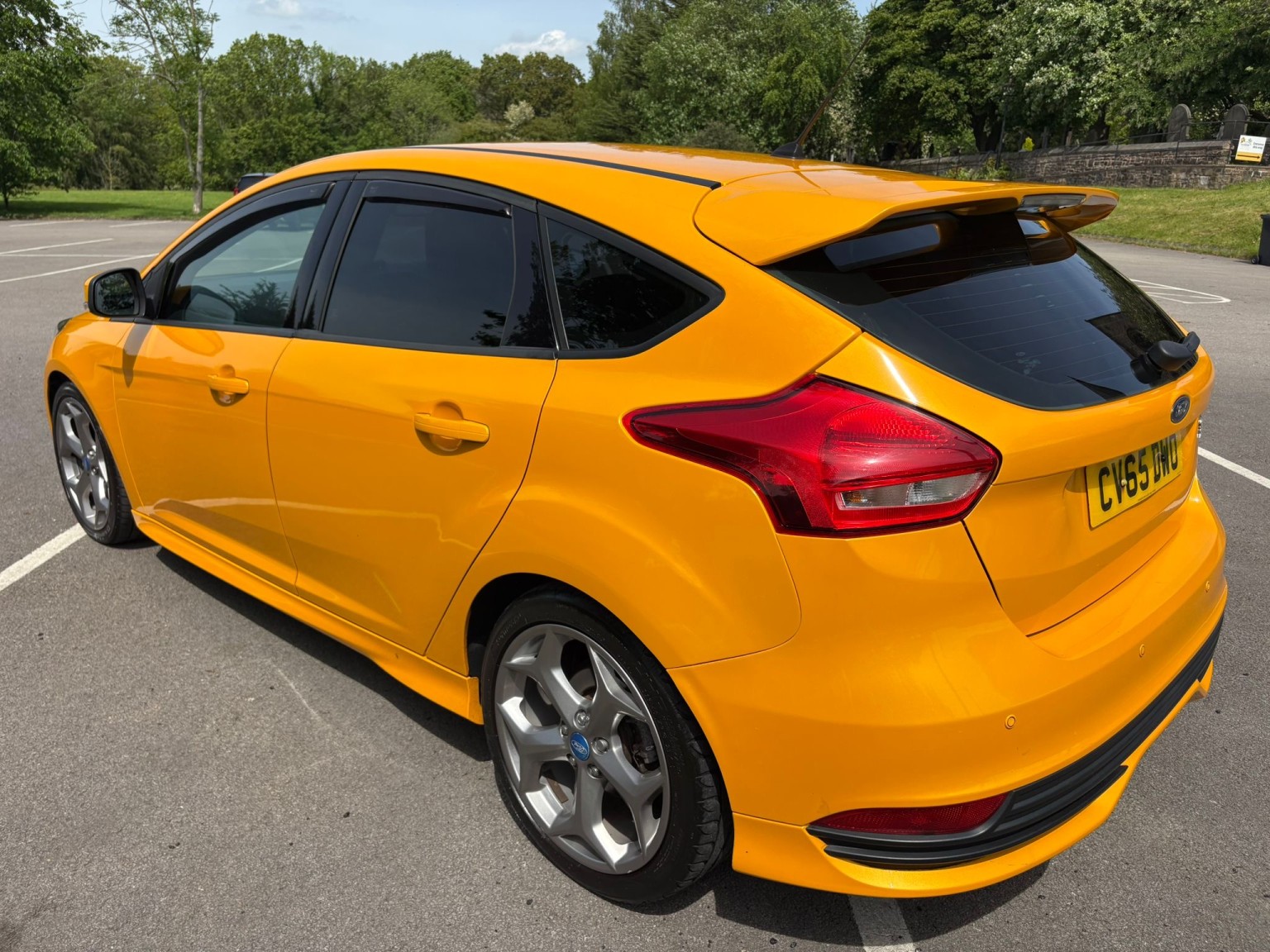 2016 Ford FOCUS 2.0 TDCi ST-2, exterior view 4