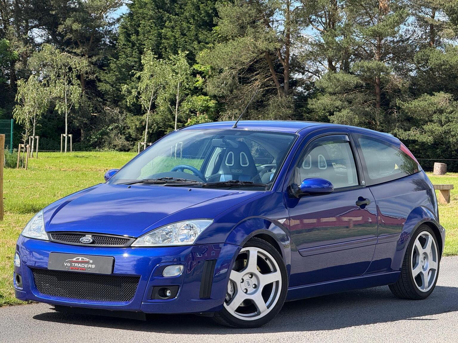 2003 Ford FOCUS 2.0 RS 3dr, exterior view 2
