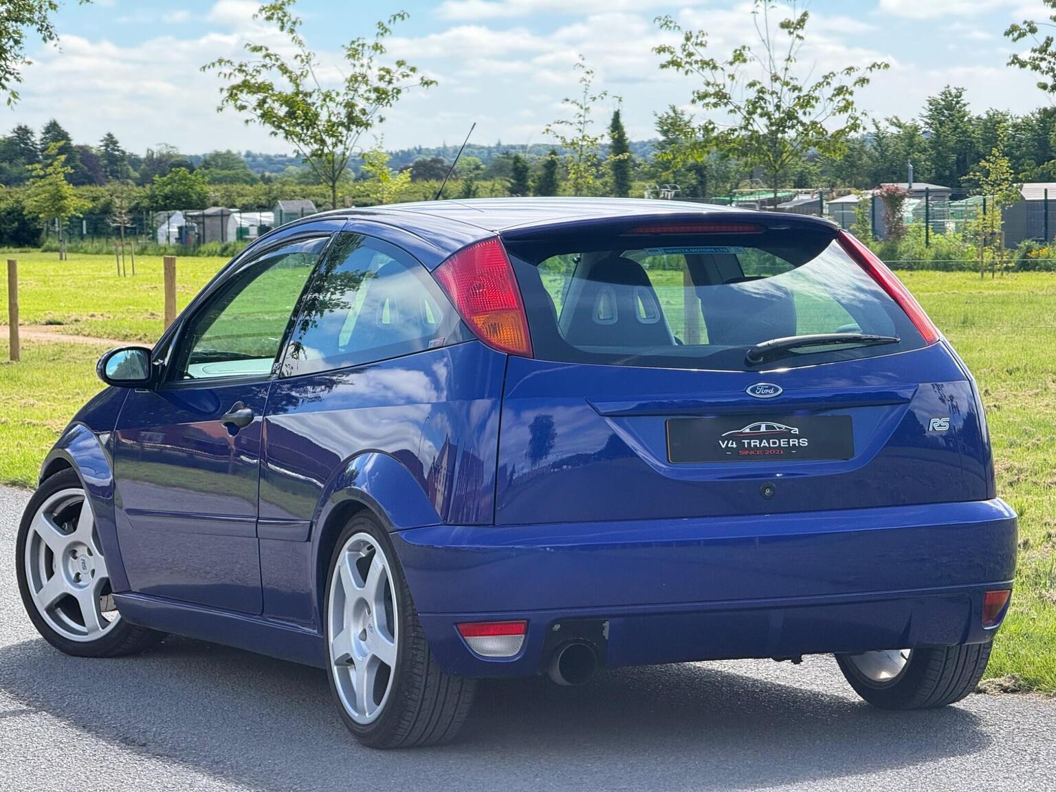 2003 Ford FOCUS 2.0 RS 3dr, exterior view 4
