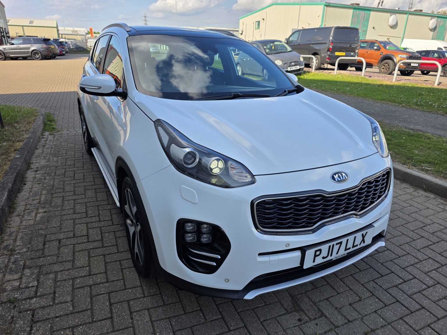 2017 Kia SPORTAGE 2.0 CRDi GT-Line S, exterior view 2
