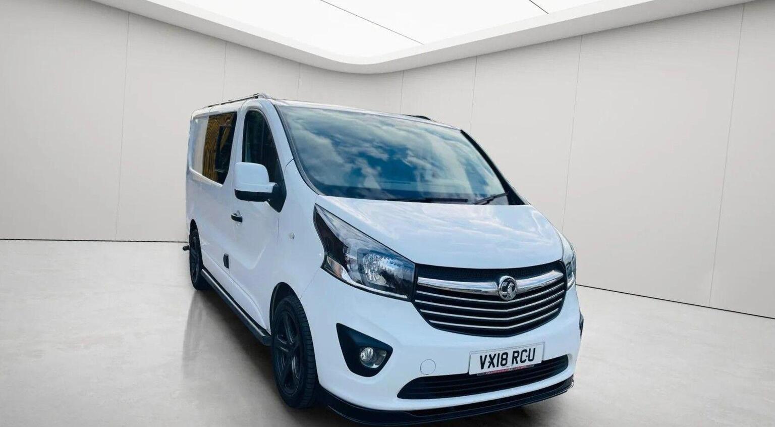 2018 Vauxhall VIVARO 1.6 CDTi 2900 Sportive L1 H1 Euro 6 5dr, exterior view 2