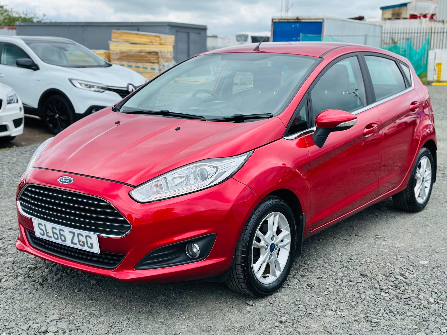 2016 Ford FIESTA 1.0 T EcoBoost Zetec, exterior view 4