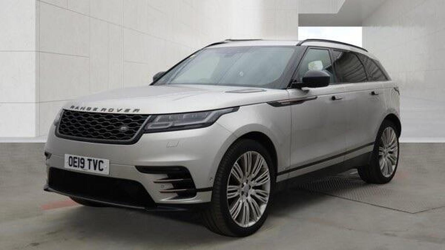 2019 Land Rover RANGE ROVER VELAR 2.0 D240 R-Dynamic HSE Auto 4WD Euro 6 (s/s) 5dr for sale, exterior front view