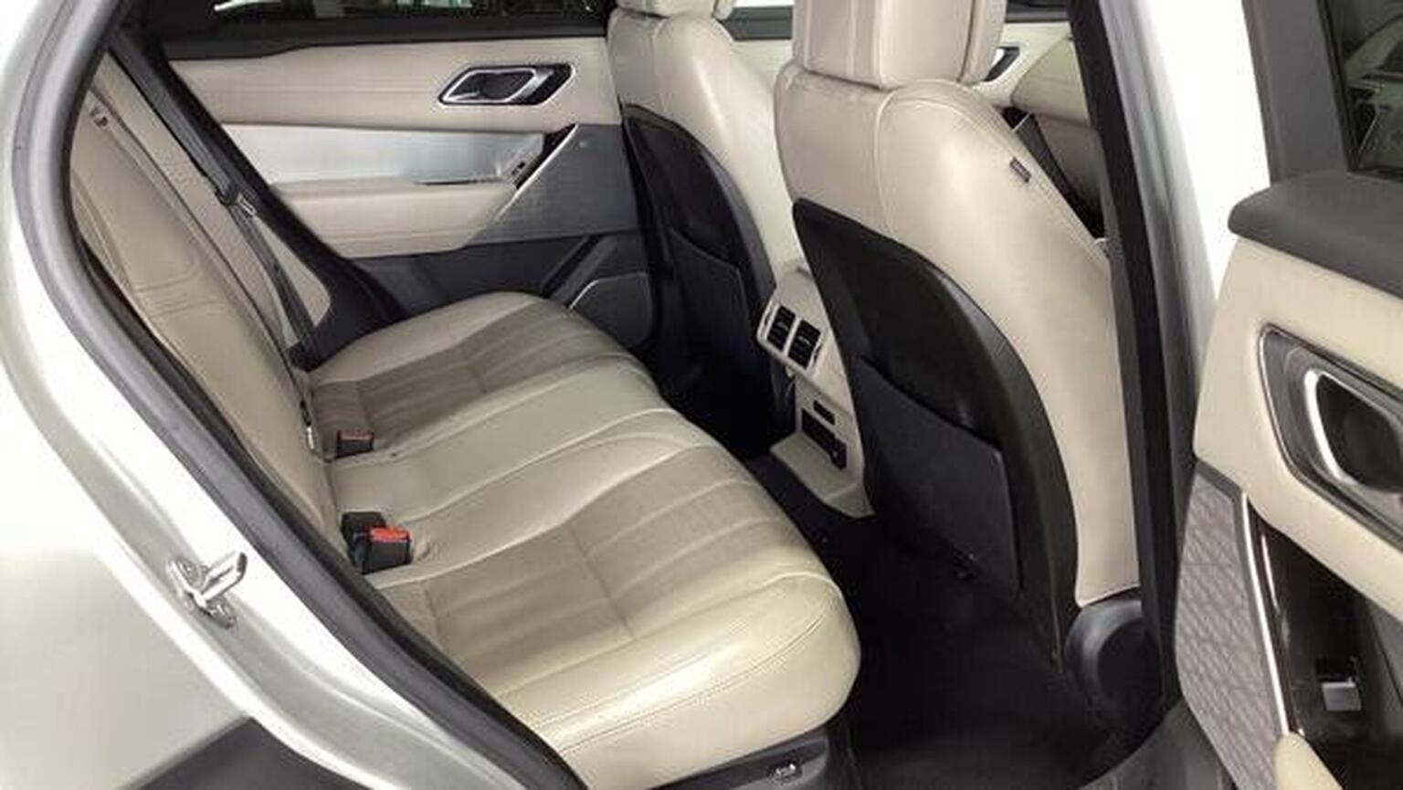 2019 Land Rover RANGE ROVER VELAR 2.0 D240 R-Dynamic HSE Auto 4WD Euro 6 (s/s) 5dr, exterior view 4