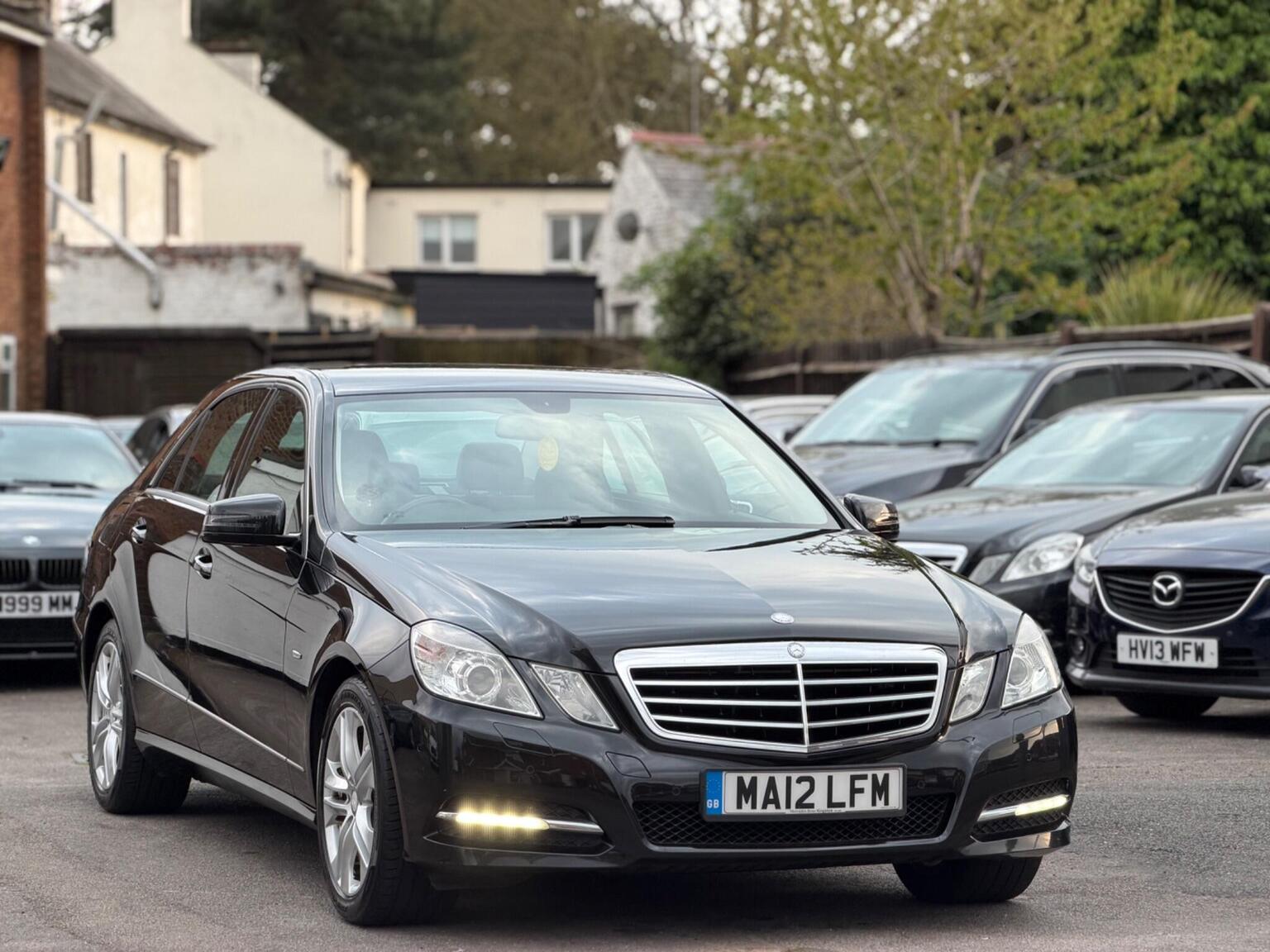 2012 Mercedes-Benz E CLASS 2.1 E220 CDI BlueEfficiency Executive SE G-Tronic+ Euro 5 (s/s) 4dr for sale, exterior front view
