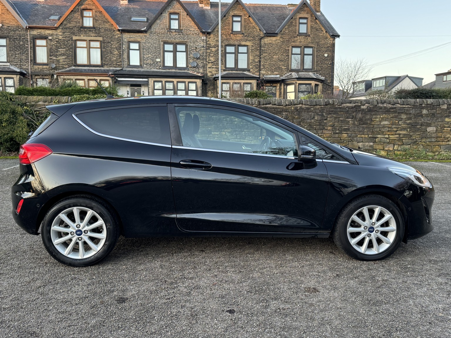 2017 Ford FIESTA 1.0 T EcoBoost Titanium, exterior view 2
