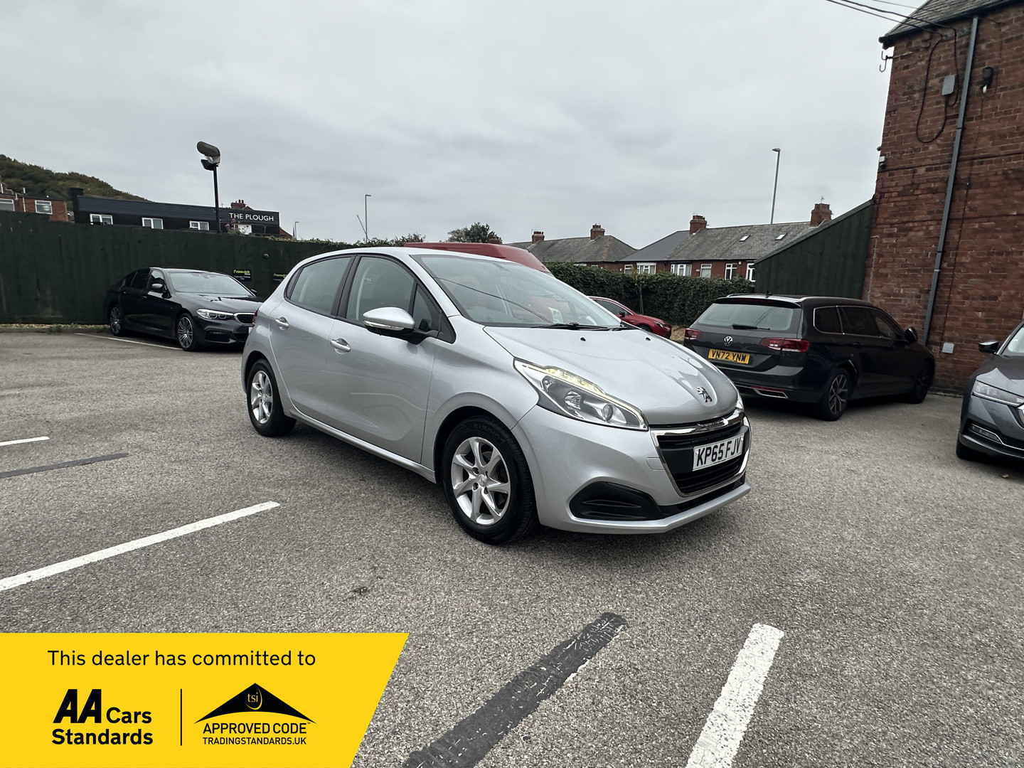 2015 PEUGEOT 208 1.2 PureTech Active