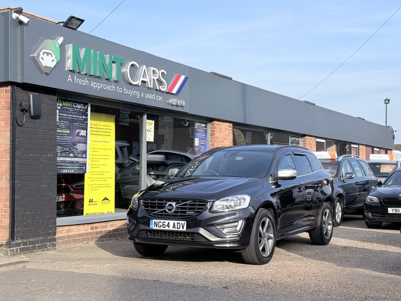 2014 VOLVO XC60 2.0 R-Design D4 (181hp)