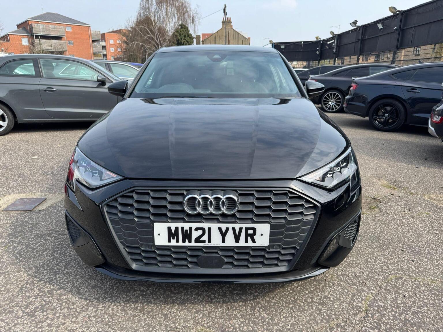 2021 Audi A3 1.5 TFSI 35 Technik Sportback S Tronic Euro 6 (s/s) 5dr, exterior view 4