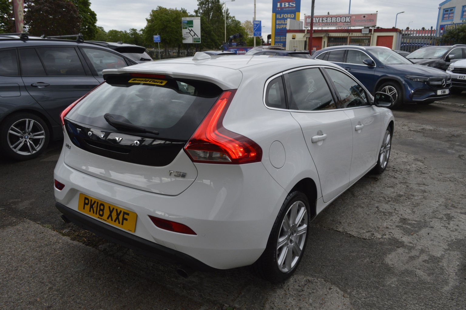 2018 Volvo V40 1.5 Inscription T3, exterior view 2