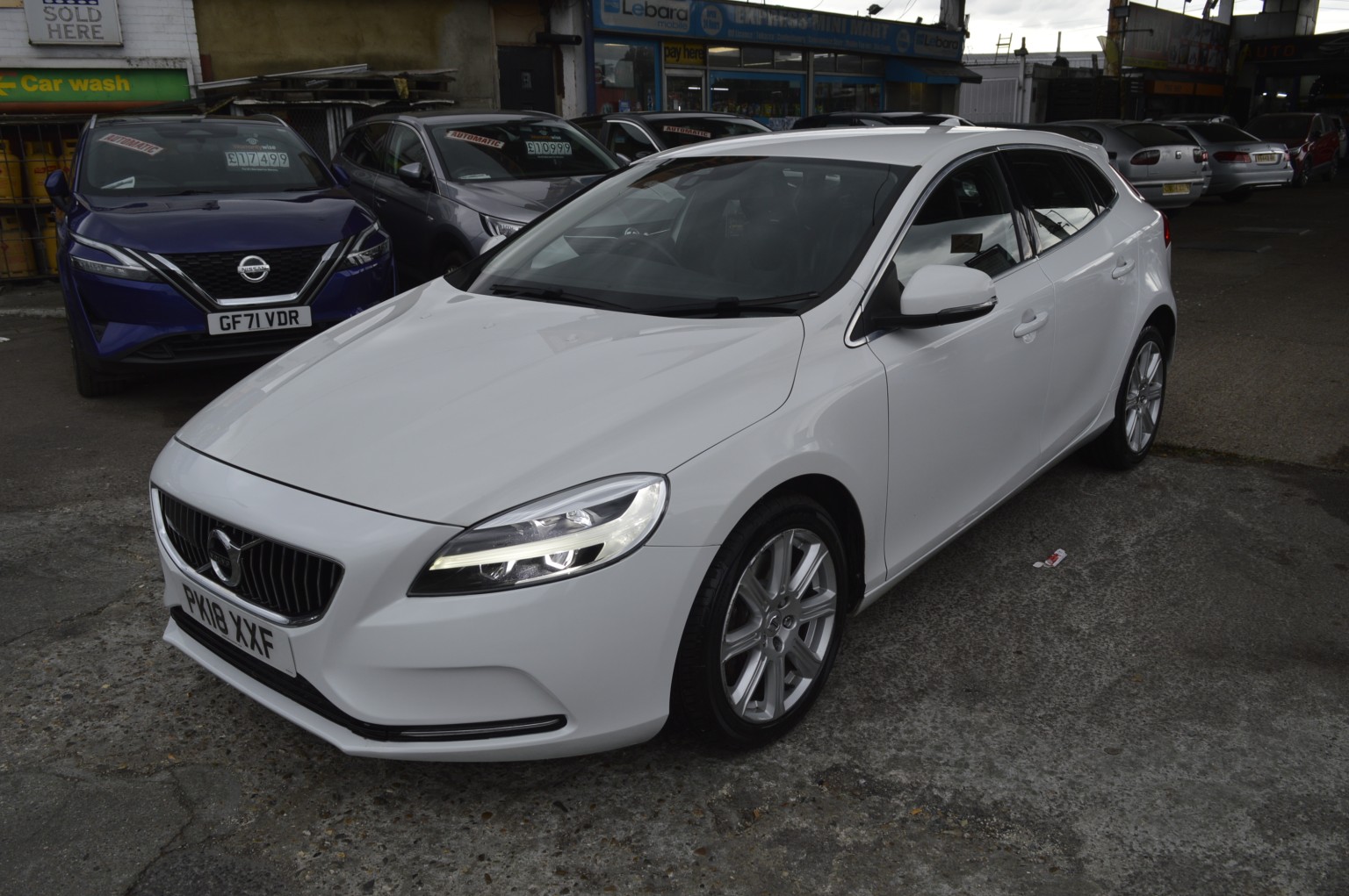 2018 Volvo V40 1.5 Inscription T3, exterior view 3