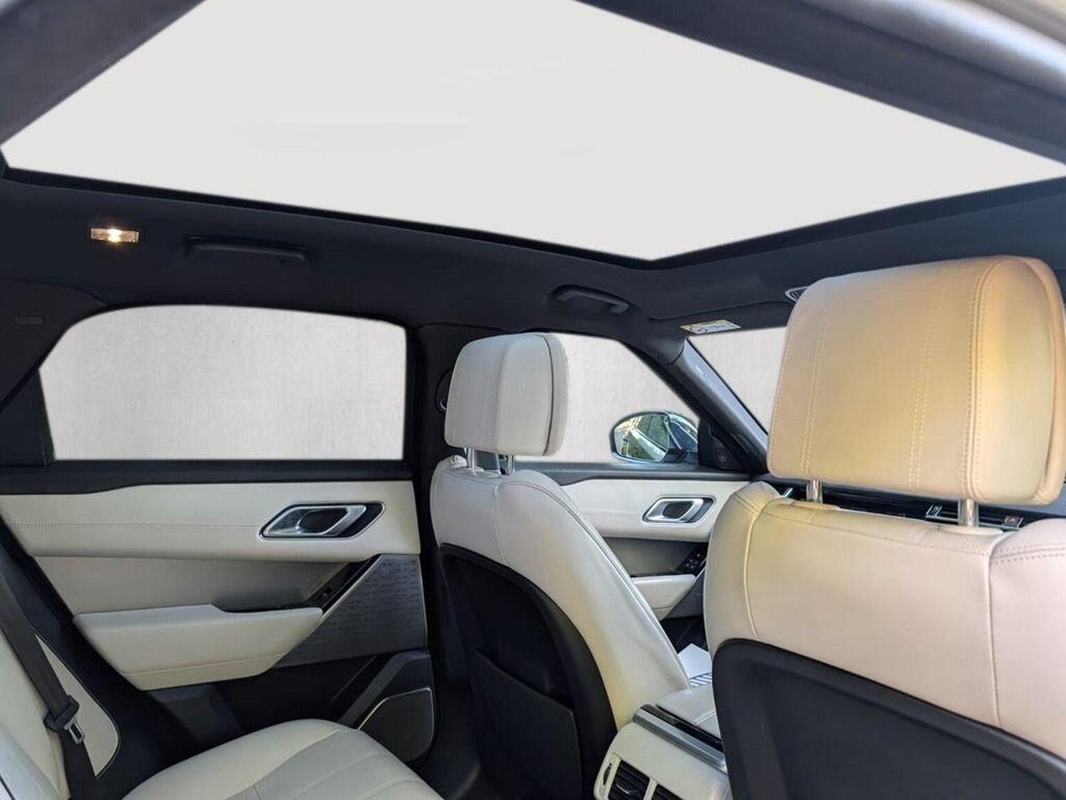 2019 Land Rover RANGE ROVER VELAR 2.0 D240 R-Dynamic HSE Auto 4WD Euro 6 (s/s) 5dr, exterior view 4