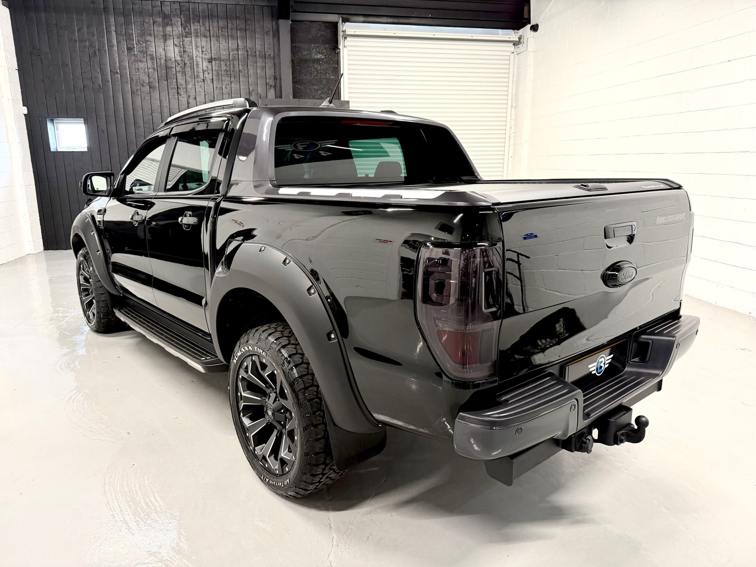 2019 Ford RANGER 2.0 EcoBlue Wildtrak Auto Double Cab Pick Up, exterior view 2