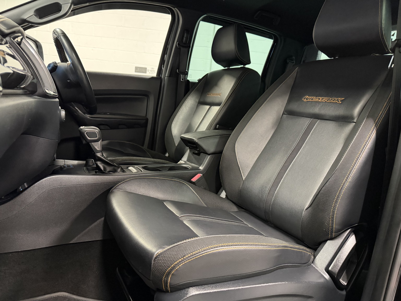 2019 Ford RANGER 2.0 EcoBlue Wildtrak Auto Double Cab Pick Up, exterior view 4