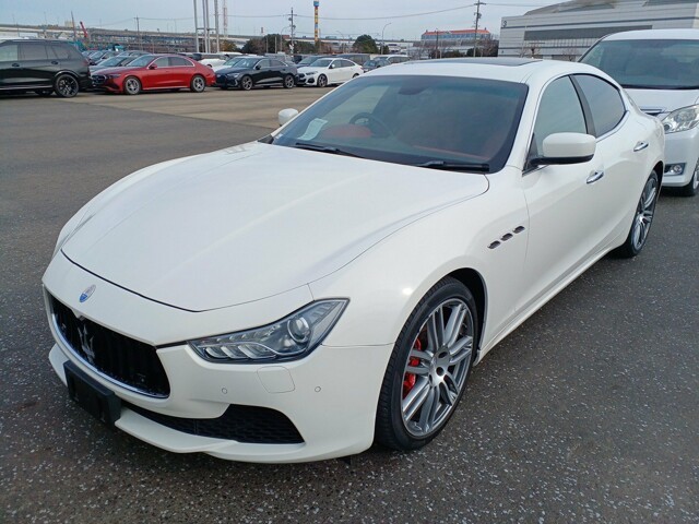 2014 Maserati GHIBLI S 3.0 V6, exterior view 3
