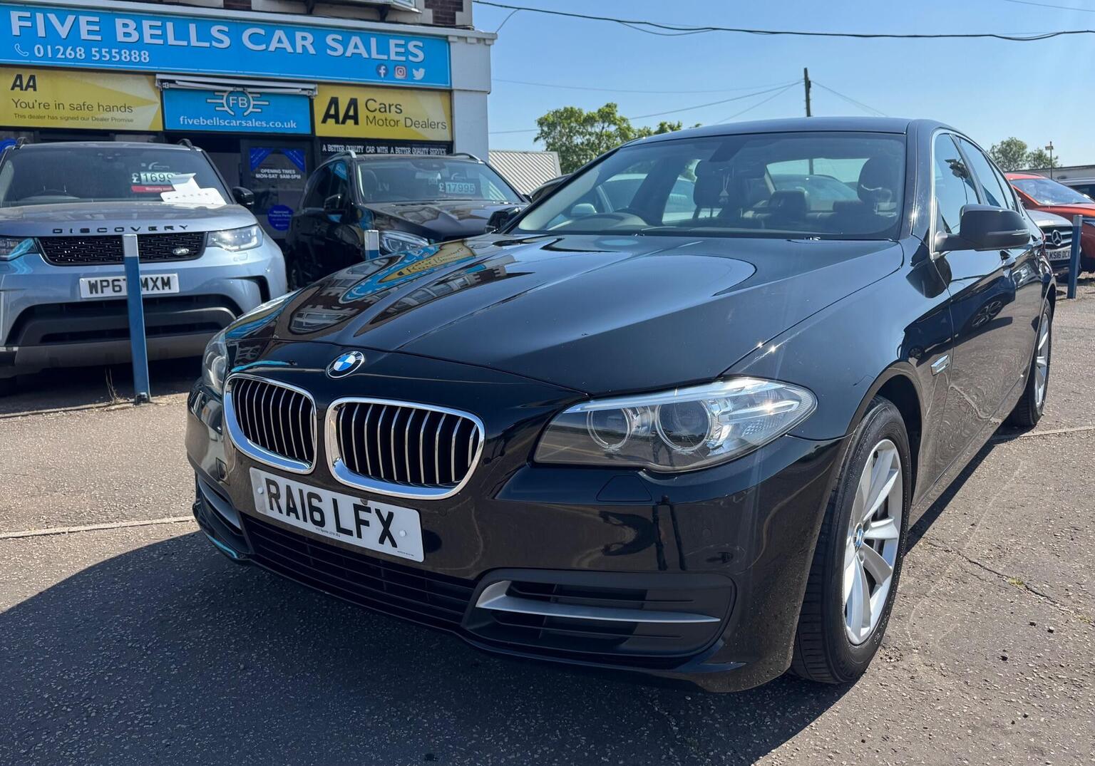 2016 BMW 5 SERIES 2.0 520d SE Auto Euro 6 (s/s) 4dr for sale, exterior front view