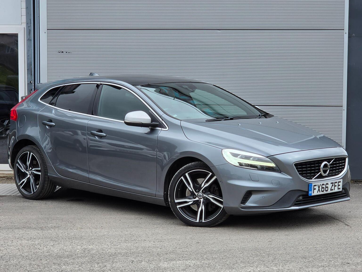 2016 VOLVO V40 2.0 D4 R-Design Pro Euro 6 (s/s) 5dr