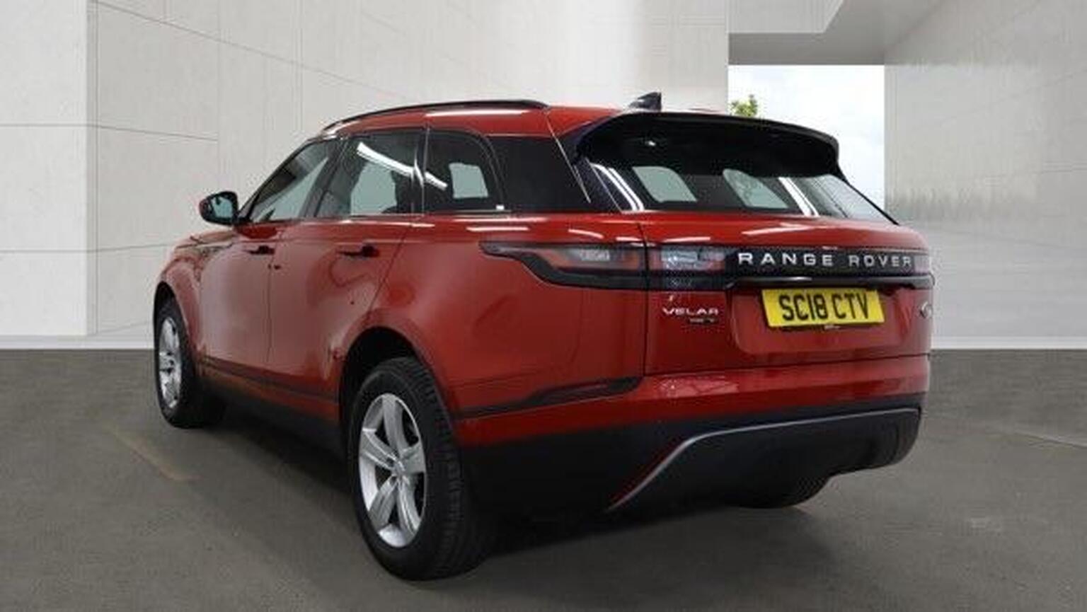 2018 Land Rover RANGE ROVER VELAR 2.0 D180 S Auto 4WD Euro 6 (s/s) 5dr, exterior view 4