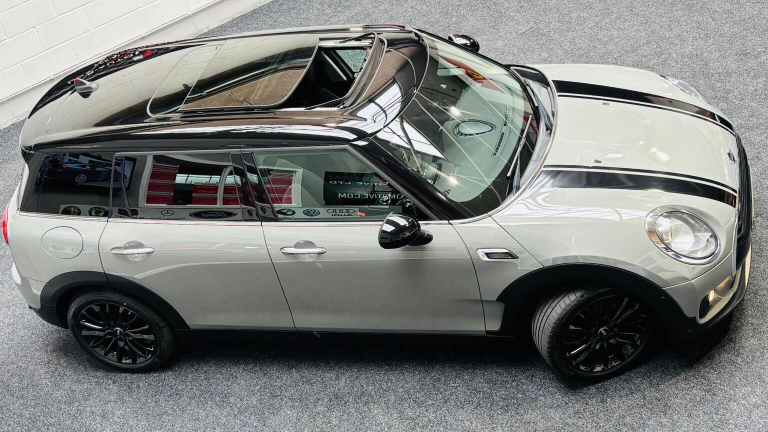 2019 MINI CLUBMAN 1.5 Cooper Classic Euro 6 (s/s) 6dr, exterior view 2