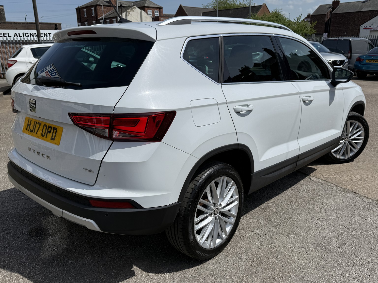 2017 SEAT ATECA 1.4 EcoTSI XCELLENCE, exterior view 3