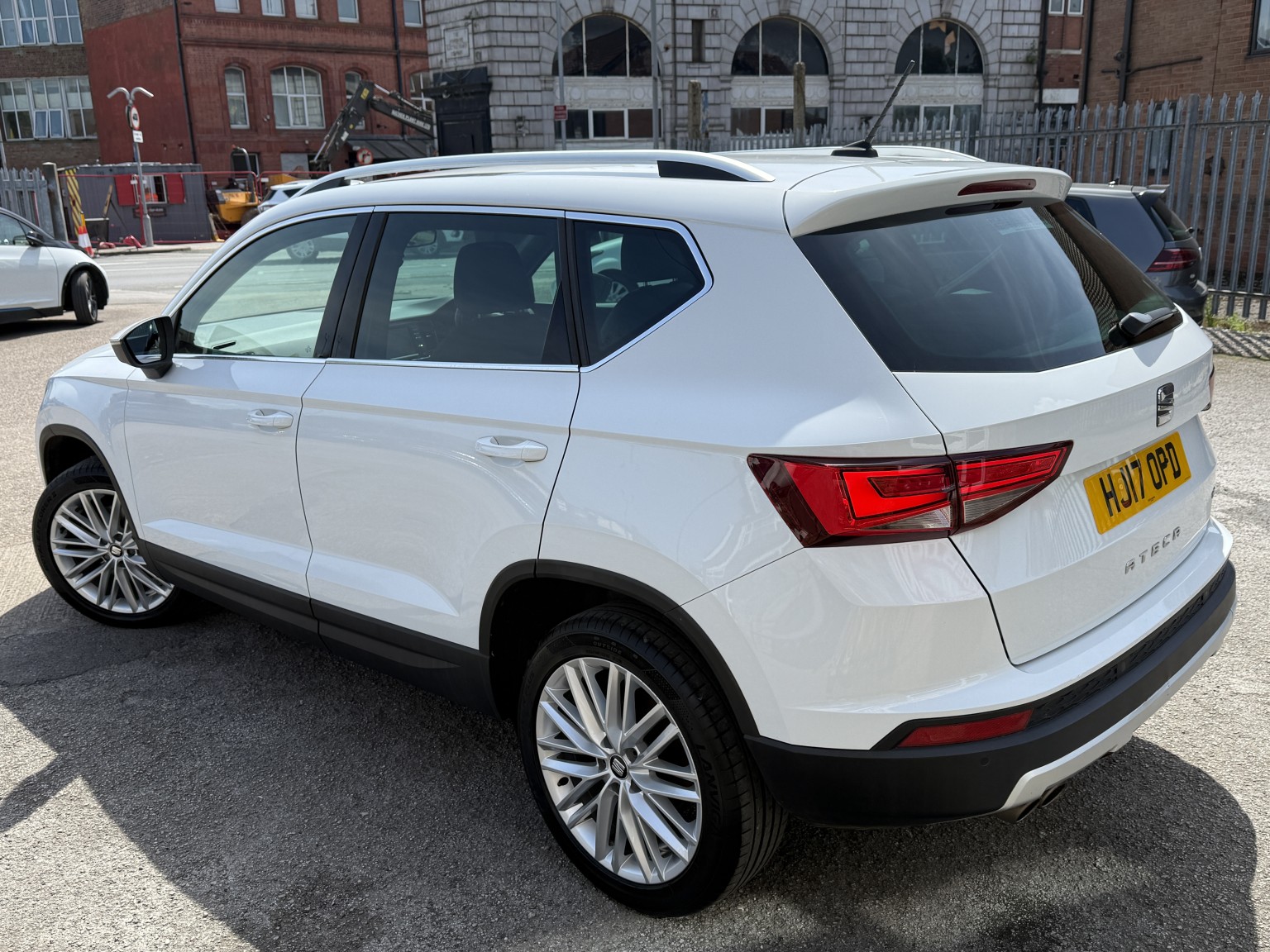 2017 SEAT ATECA 1.4 EcoTSI XCELLENCE, exterior view 4