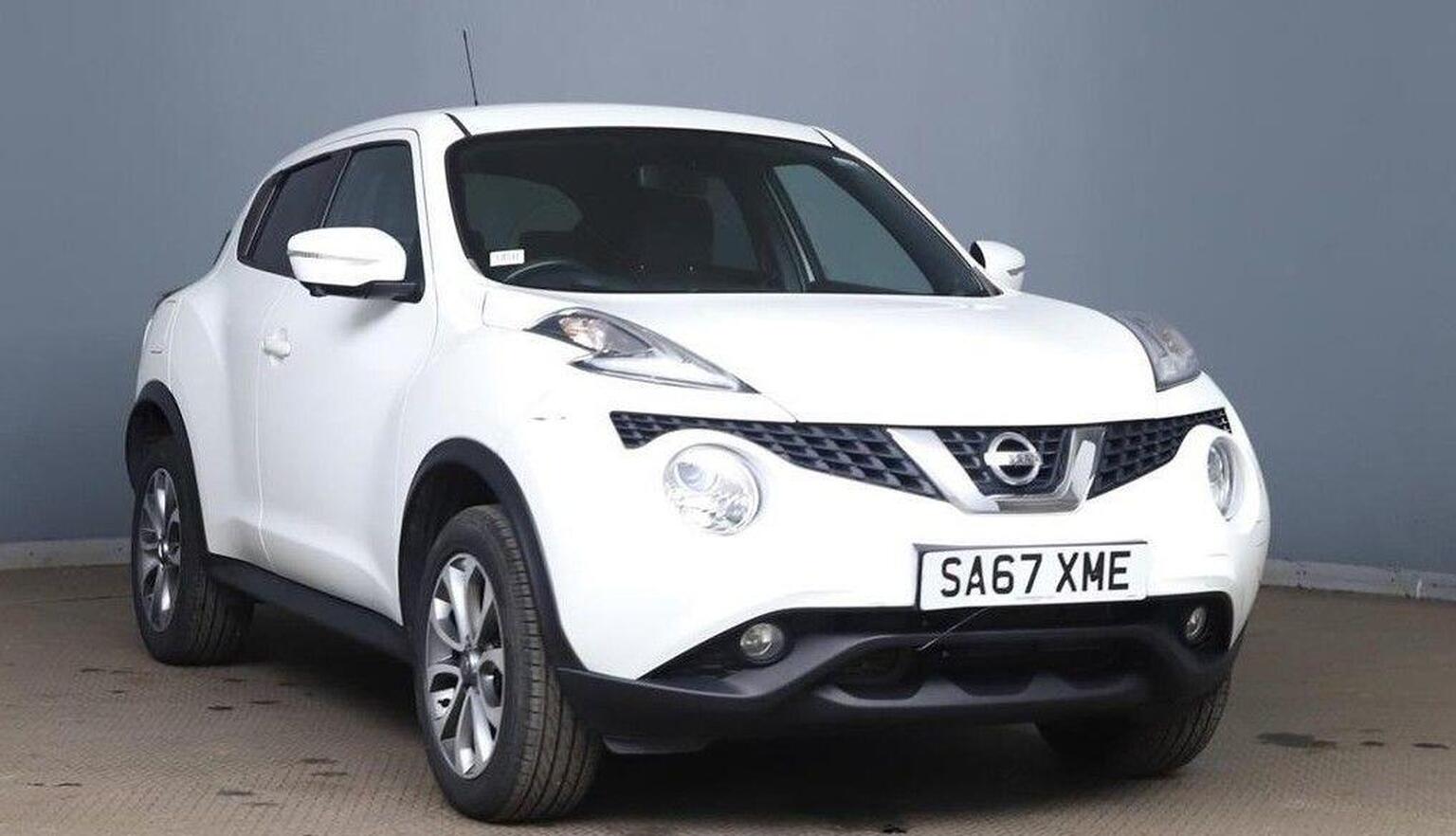2017 Nissan JUKE 1.6 Tekna XTRON Euro 6 5dr for sale, exterior front view