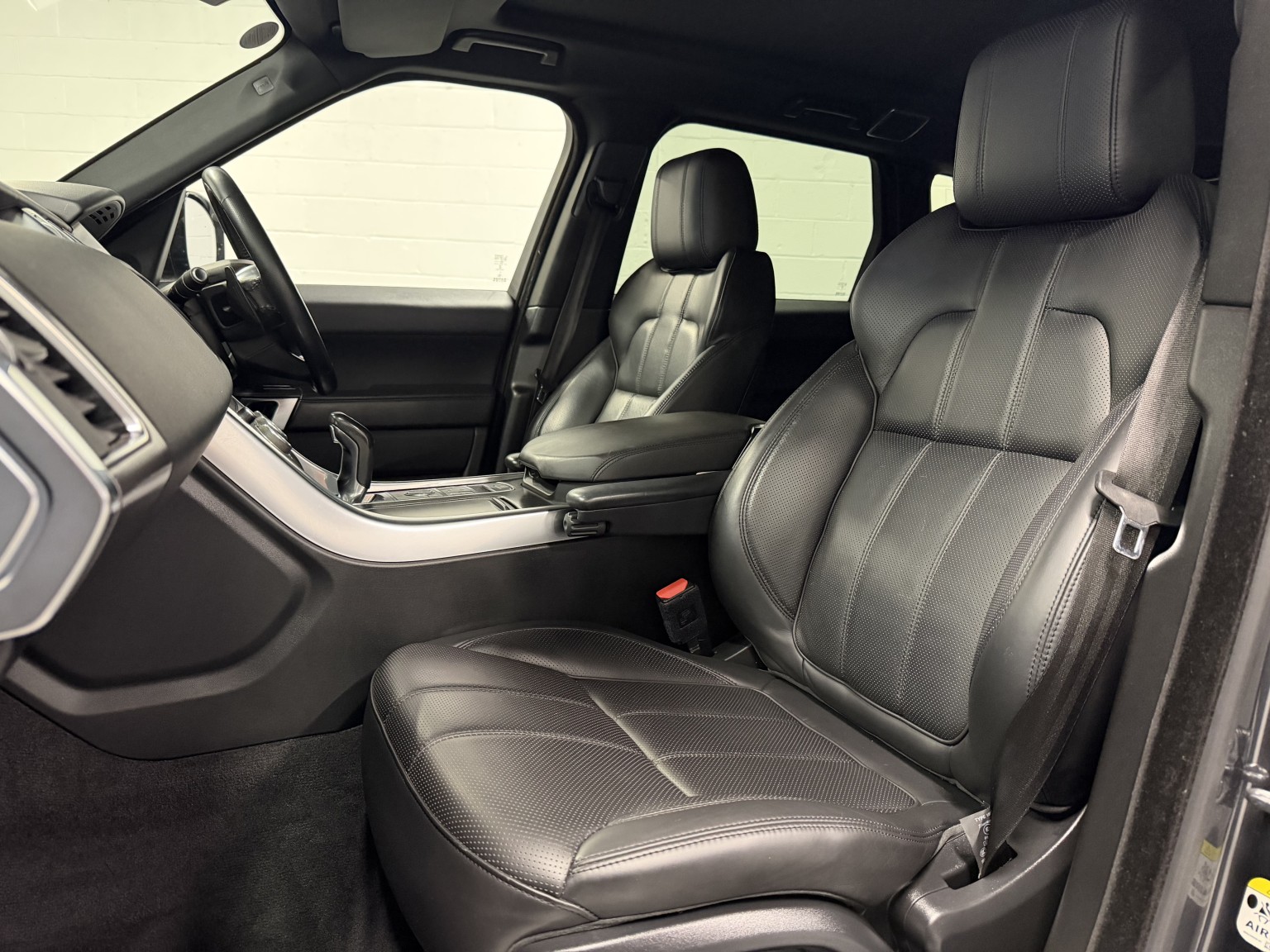 2016 Land Rover RANGE ROVER SPORT 3.0 SD V6 HSE Dynamic Auto, exterior view 3