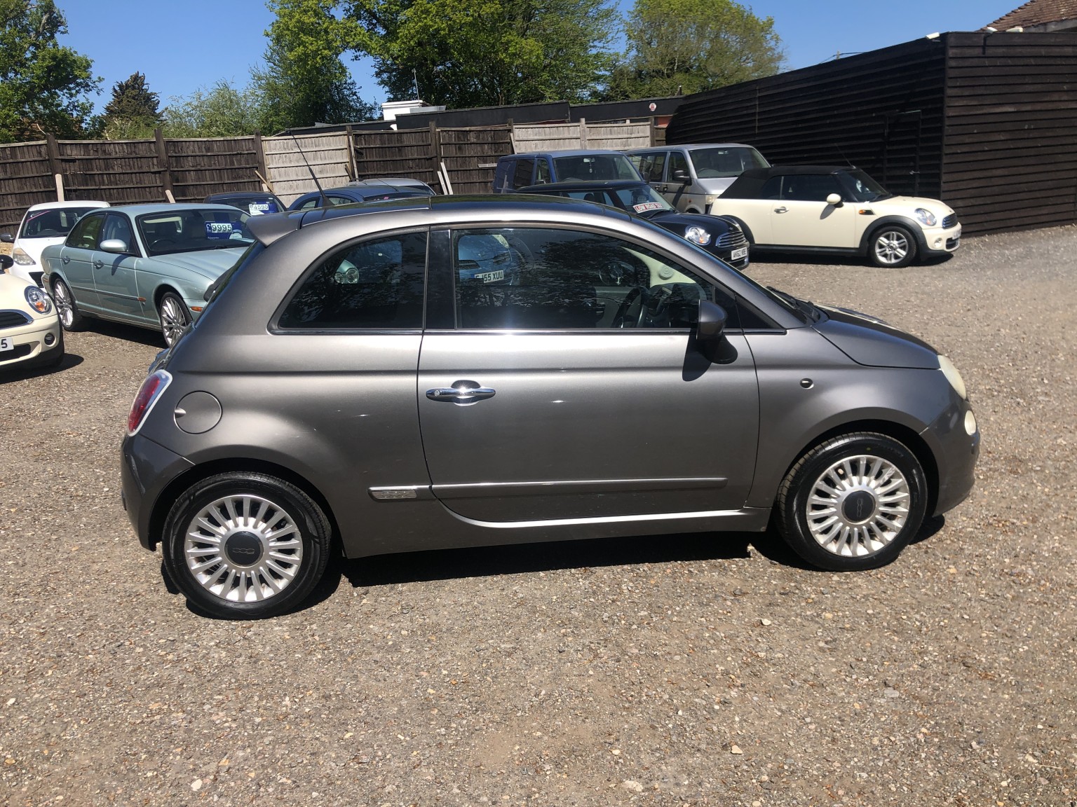 2010 Fiat 500 1.2 Lounge, exterior view 2