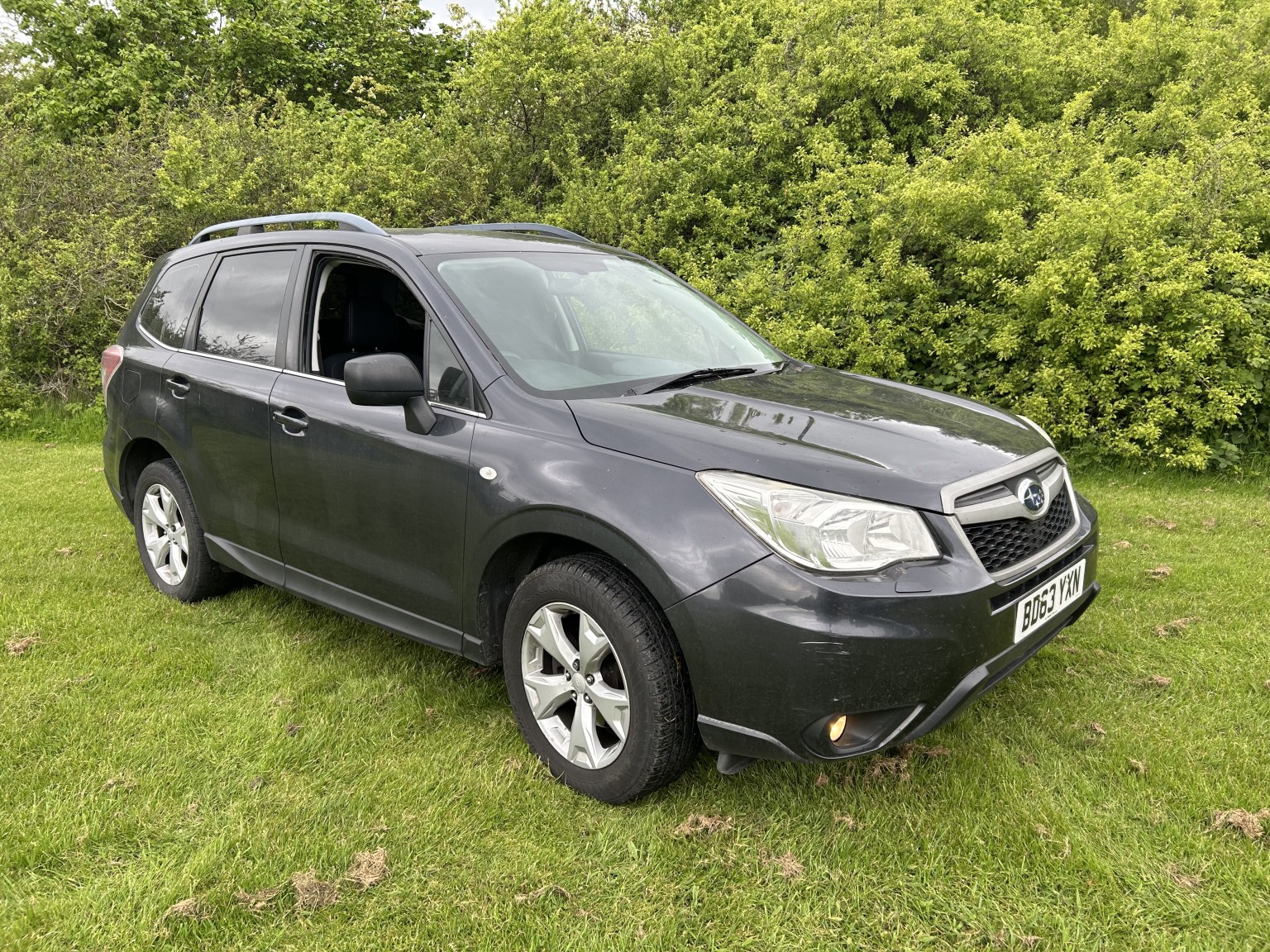 2014 Subaru FORESTER 2.0 D X, exterior view 2