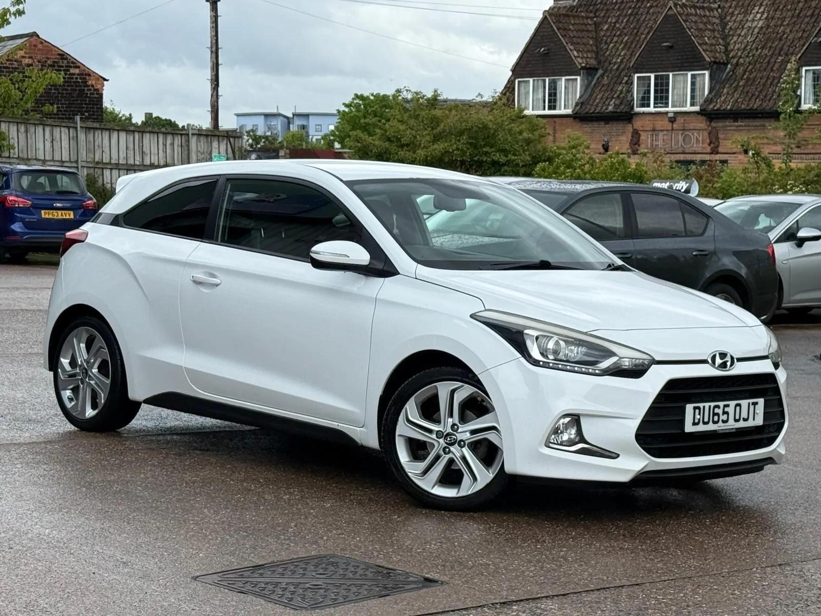 2015 Hyundai I20 1.2 Blue Drive Sport Nav Euro 6 (s/s) 3dr for sale, exterior front view
