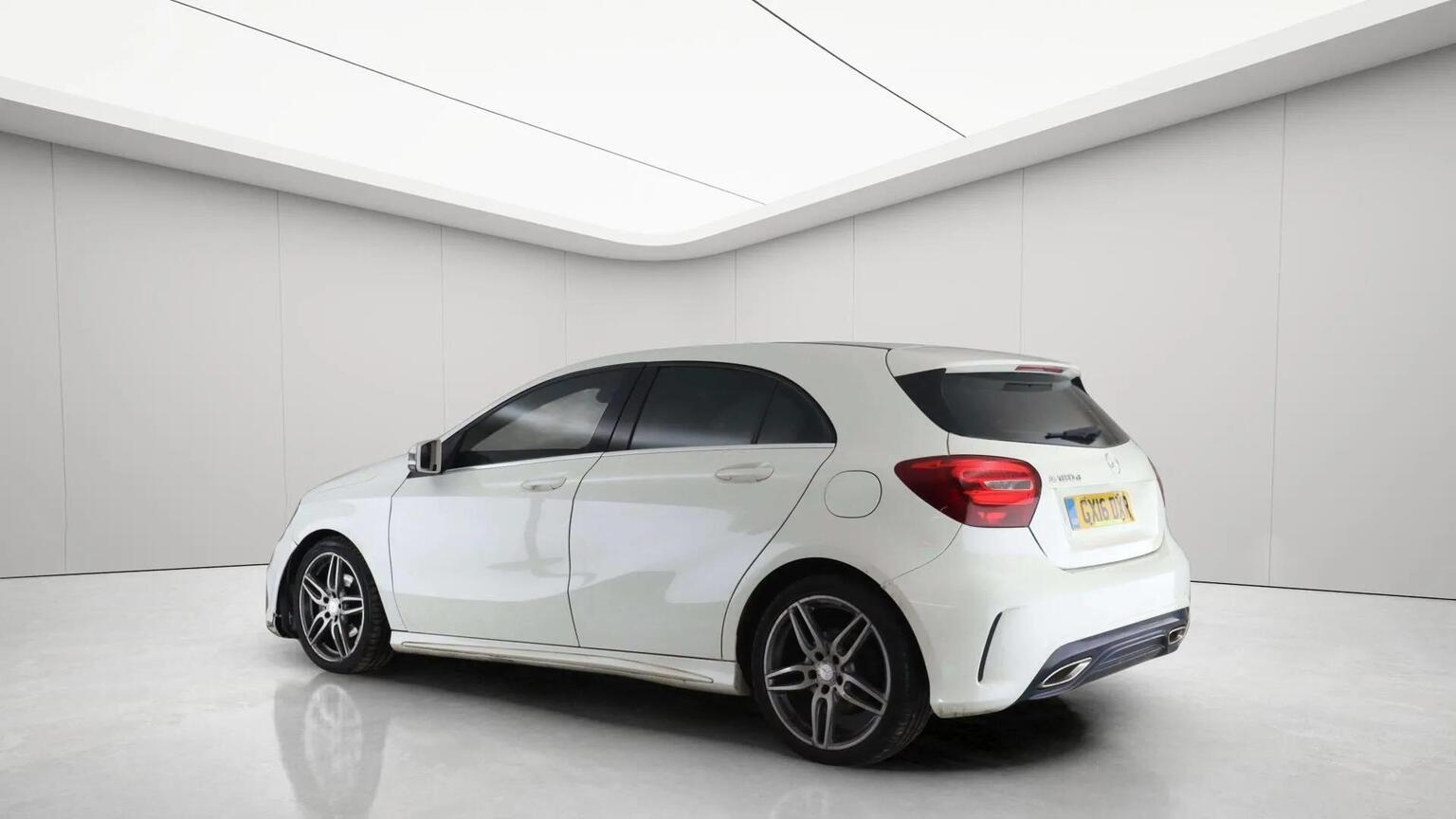 2016 Mercedes-Benz A CLASS 1.5 A180d AMG Line Euro 6 (s/s) 5dr, exterior view 3