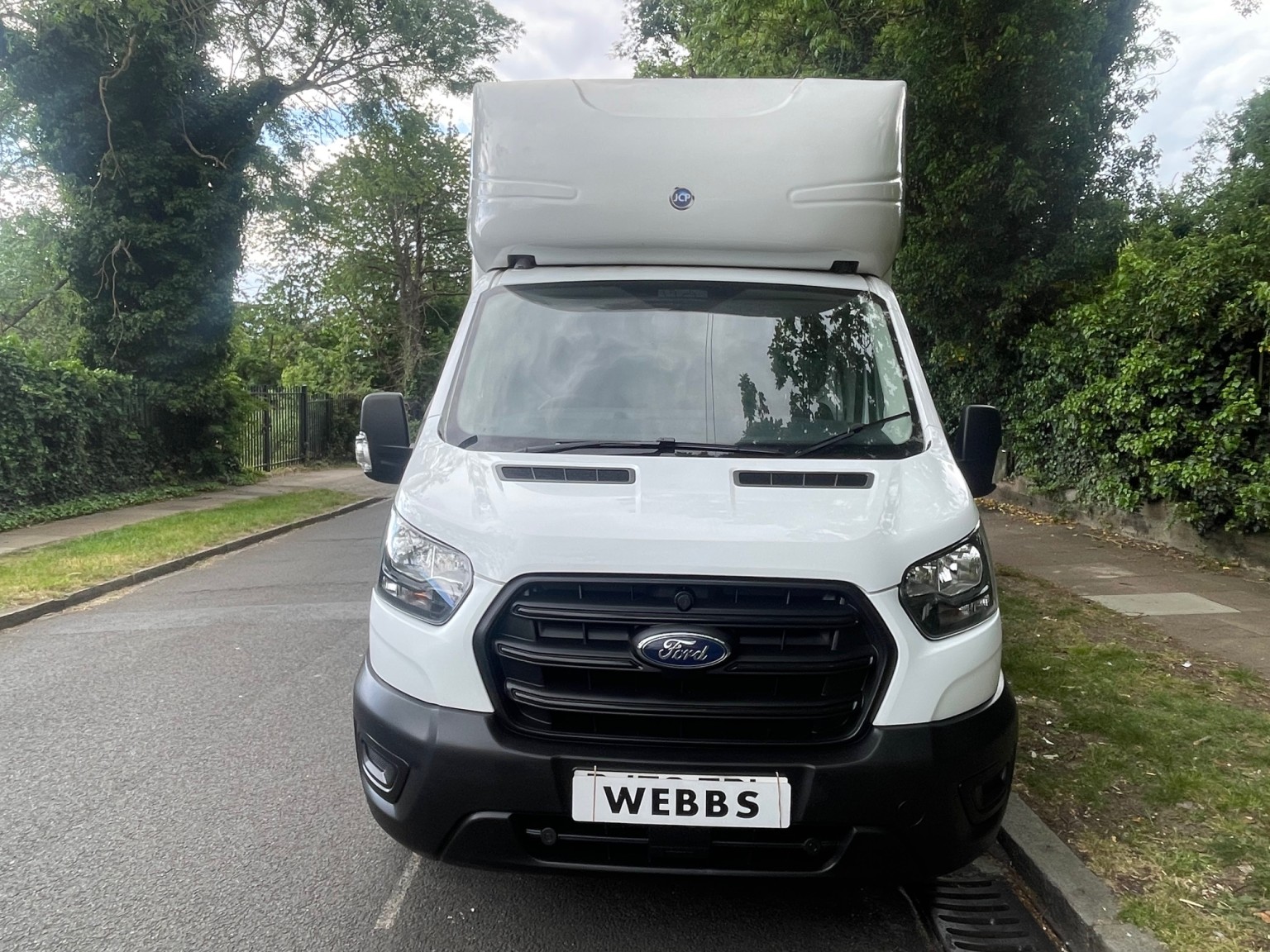 2022 Ford TRANSIT 2.0 Transit Leader 350 LUTON L4 2.0L EcoBlue 130PS RWD 6 Speed Manual, exterior view 2