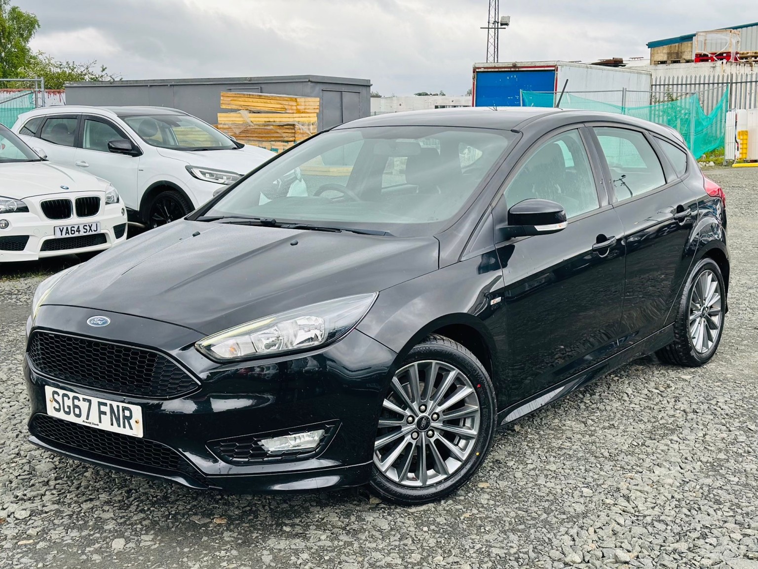 2017 Ford FOCUS 1.5 TDCi ST-Line, exterior view 3