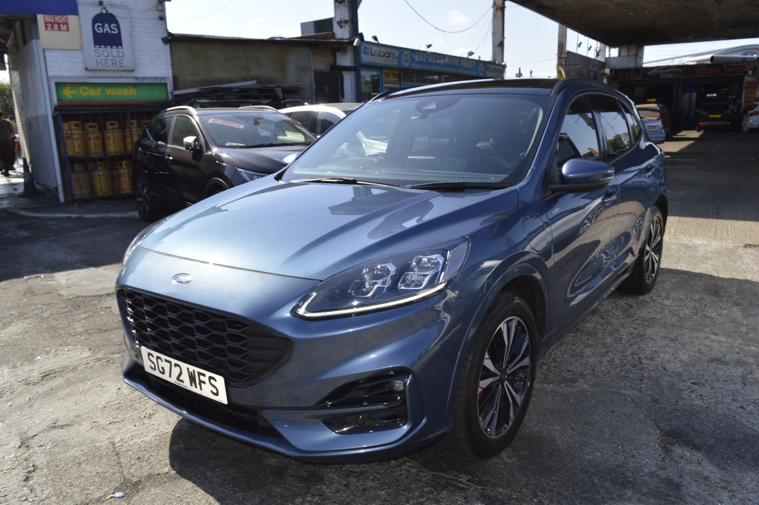 2022 Ford KUGA 2.5 Kuga ST-Line X Edition 5 door 2.5 Duratec PHEV 225PS FWD CVT Automatic, exterior view 3