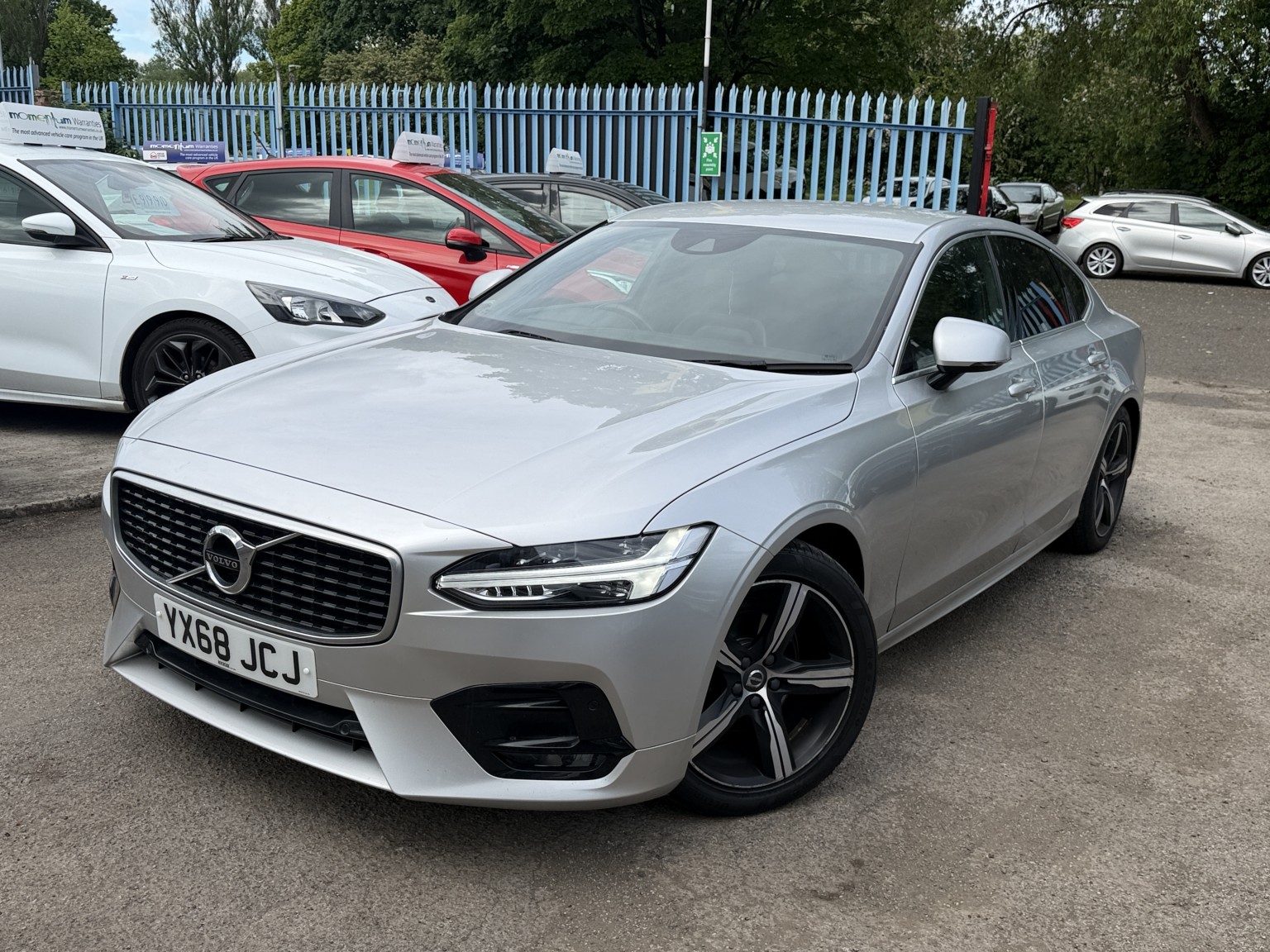 2018 Volvo S90 2.0 R-Design D4, exterior view 3