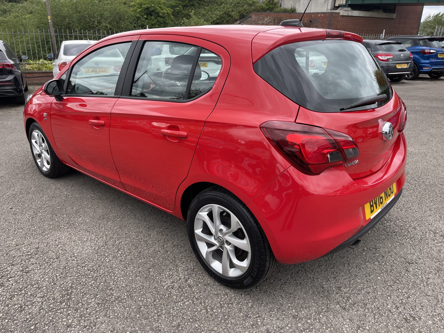 2016 Vauxhall CORSA 1.4 i ecoFLEX SRi, exterior view 3