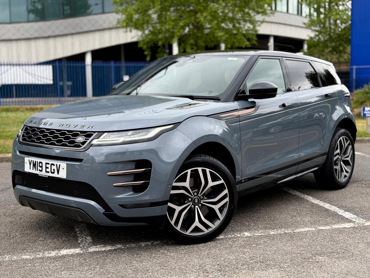 2019 Land Rover RANGE ROVER EVOQUE 2.0 D180 First Edition Auto 4WD Euro 6 (s/s) 5dr for sale, exterior front view