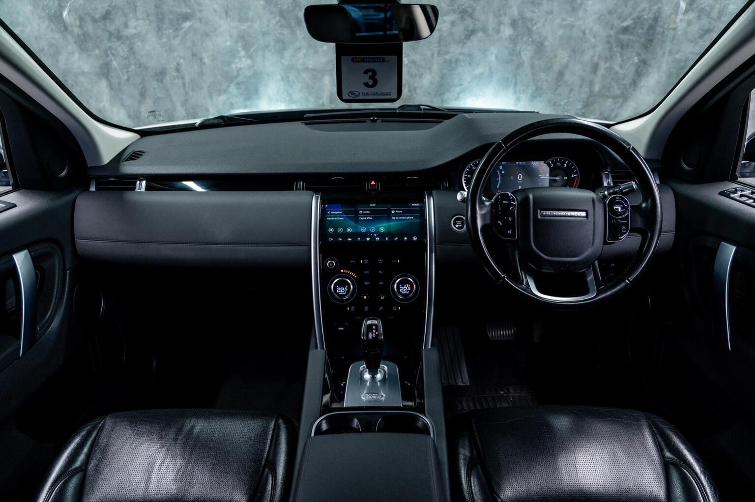 2020 Land Rover DISCOVERY SPORT 2.0 D150 MHEV S Auto 4WD Euro 6 (s/s) 5dr, exterior view 2