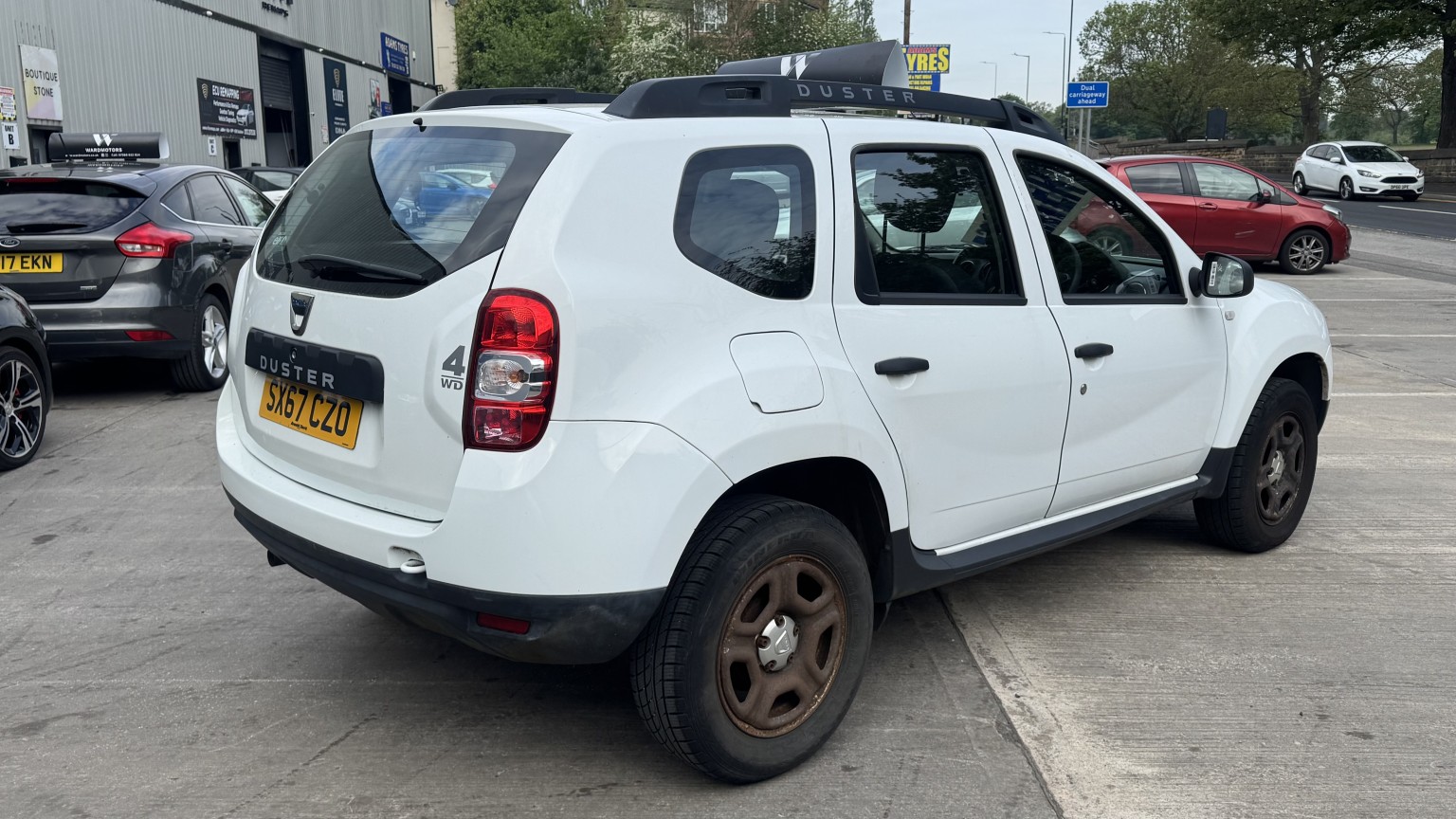 2018 Dacia DUSTER 1.6 Ambiance SCe 115 4x4 White 5dr 1 OWNER+BLUETOOTH+2KEYS, exterior view 4