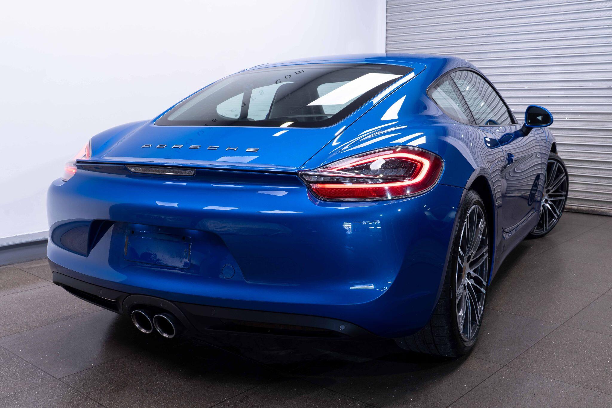 2016 Porsche Cayman 2.7 981 PDK Euro 6 (s/s) 2dr, exterior view 4