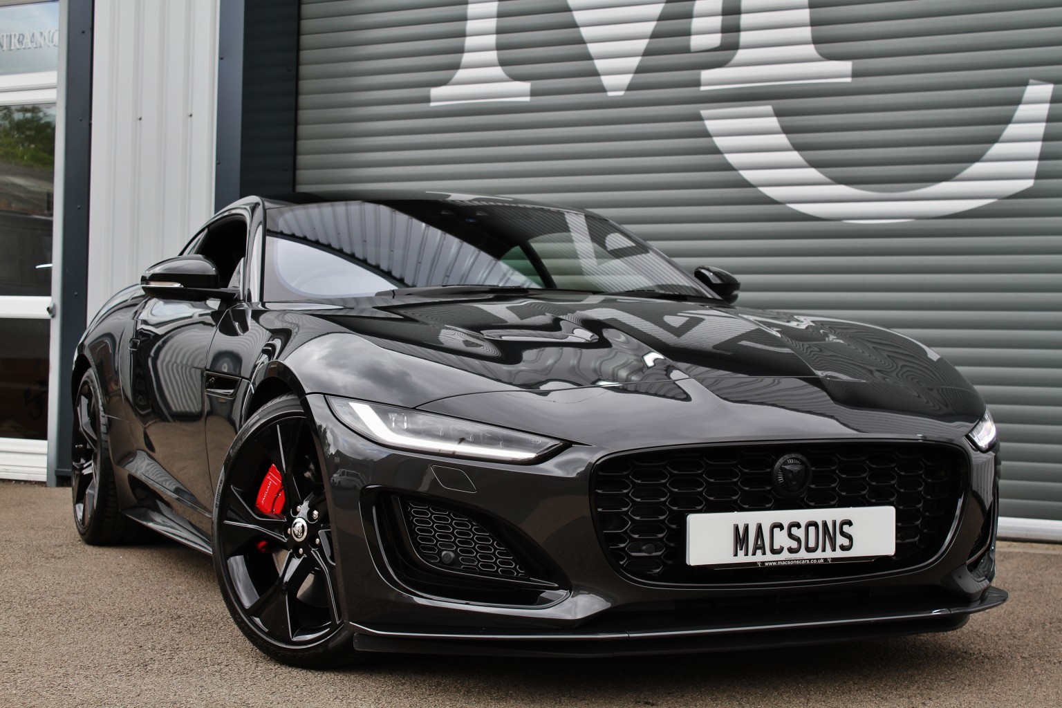 2024 Jaguar F-TYPE 5.0 V8 75 Plus P450 AWD, exterior view 4