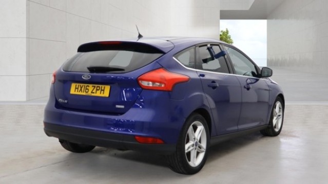 2016 Ford FOCUS 1.0 T EcoBoost Zetec Blue 5dr LOWTAX+SATNAV+8 STAMPS, exterior view 4