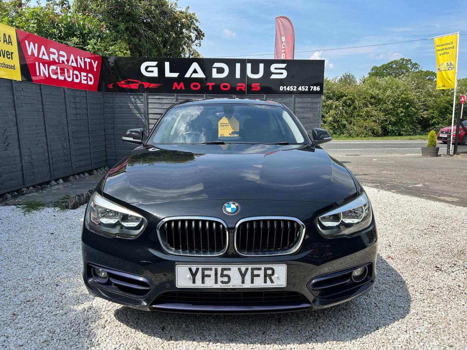 2015 BMW 1 SERIES 2.0 118d Sport Euro 6 (s/s) 3dr, exterior view 2