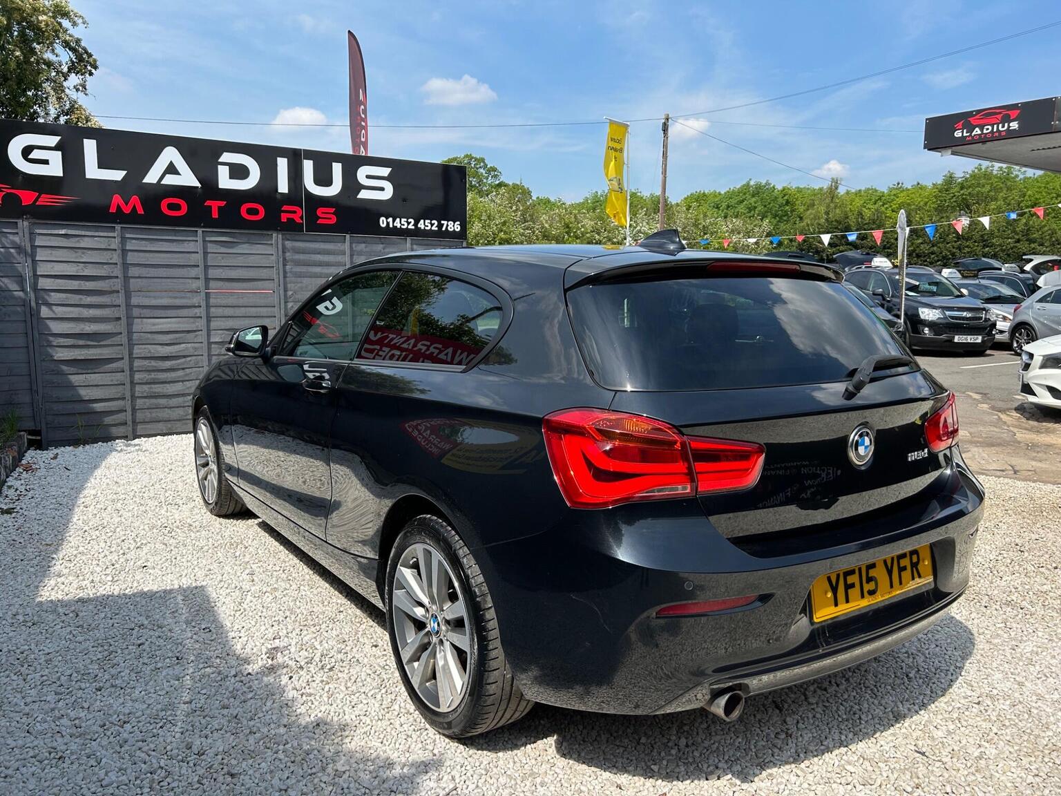 2015 BMW 1 SERIES 2.0 118d Sport Euro 6 (s/s) 3dr, exterior view 4