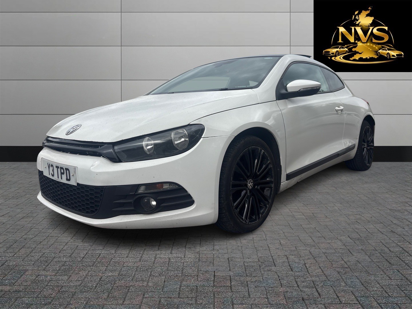 2011 Volkswagen SCIROCCO 2.0 TDI BlueMotion Tech GT, exterior view 3