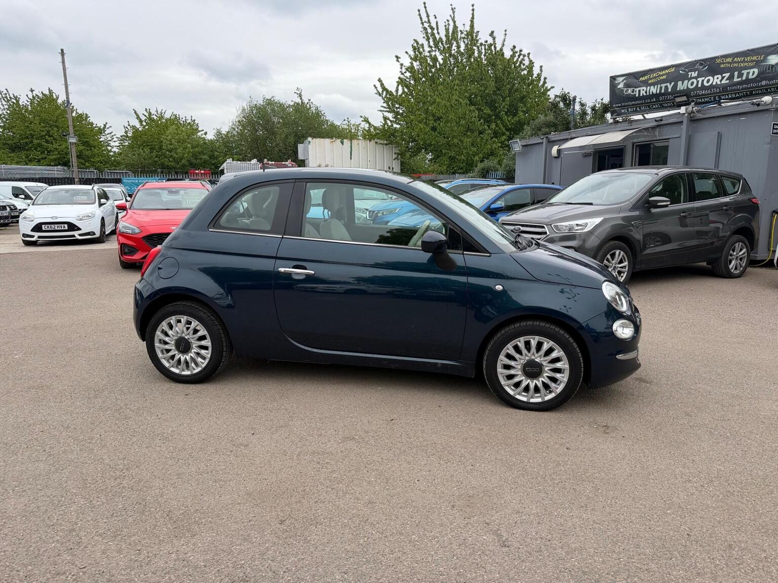 2016 Fiat 500 1.2 Lounge Euro 6 (s/s) 3dr for sale, exterior front view