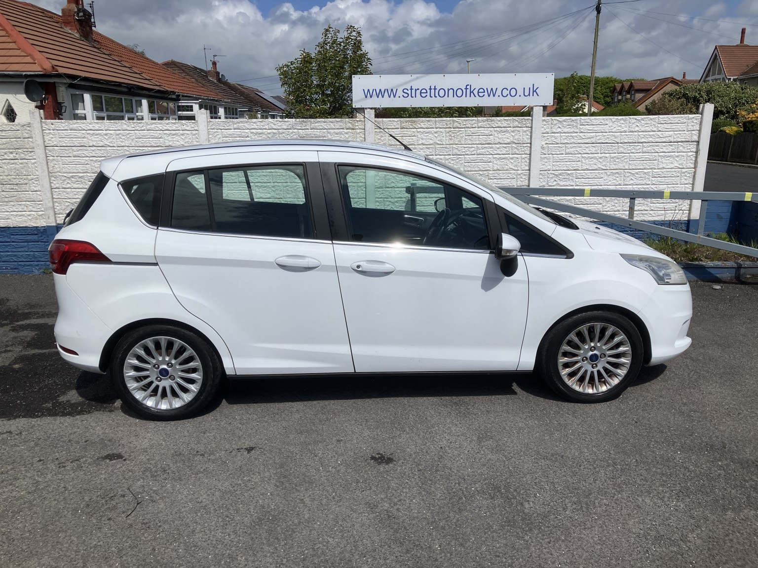 2014 FORD B-MAX 1.0 T EcoBoost Titanium